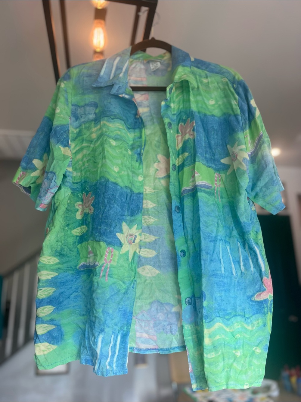 Casual Green & Blue Floral Button-Down Shirt - Men